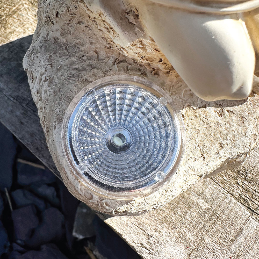 Gardenkraft LED Cupid Ornament Solar Light Image 3