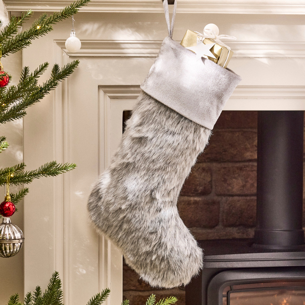 Dibor Beresford Grey Faux Fur Stocking Image 2