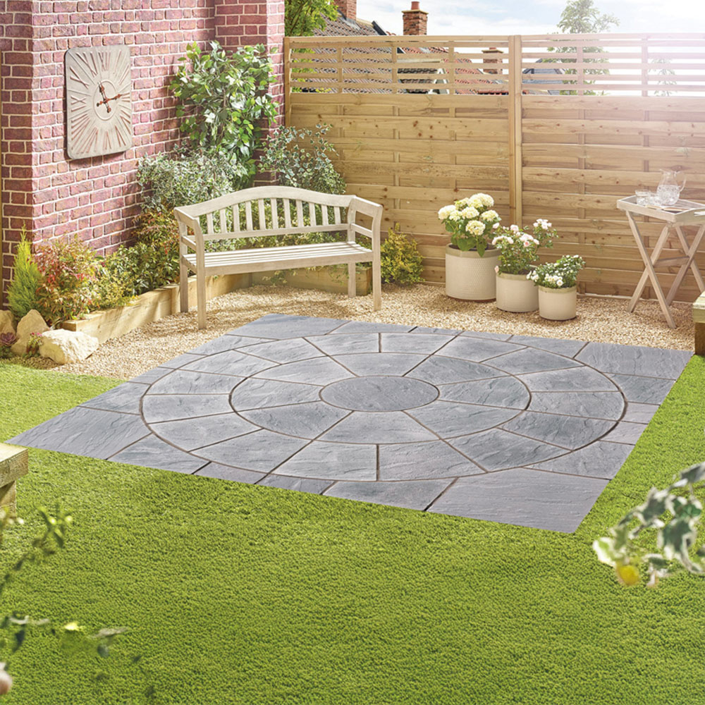 Stylish Stone Chantry Circle Paving Kit 2.4m Graphite Image 3