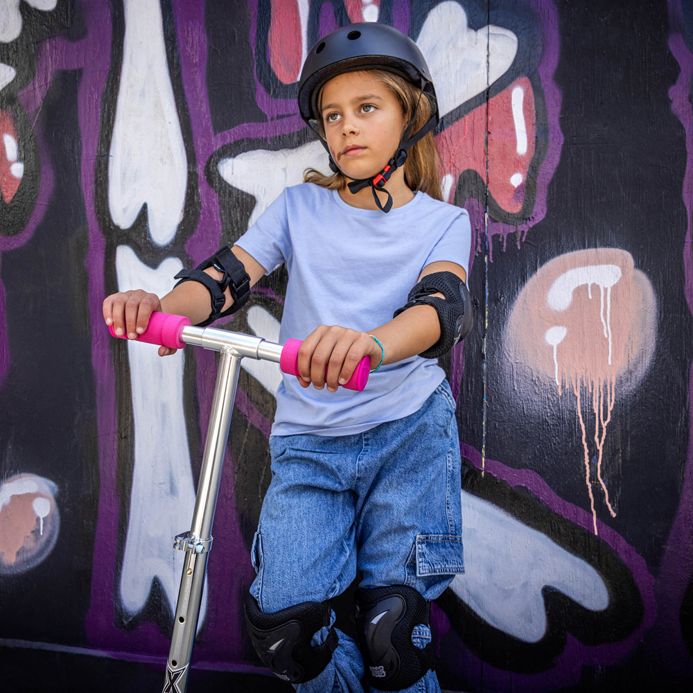 Xootz Folding Scooter Led Wheels -Pk Image 2