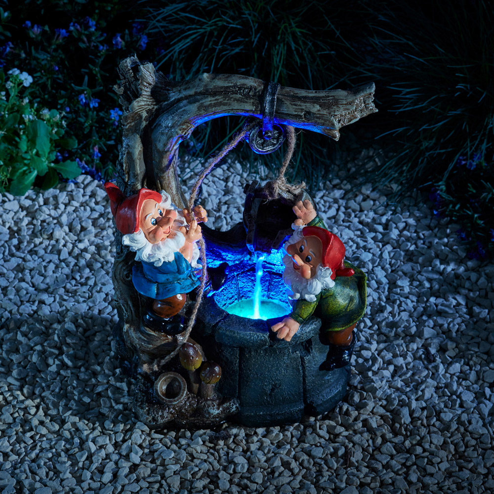 Garden Gear Serenity Gnome Wishing Well Water Feature Image 5
