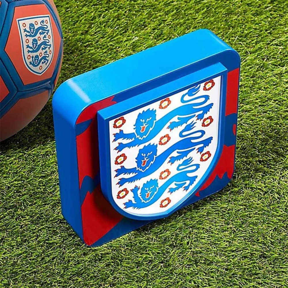 Rubber Road England Crest Perspex Lamp Wall Light Image 4
