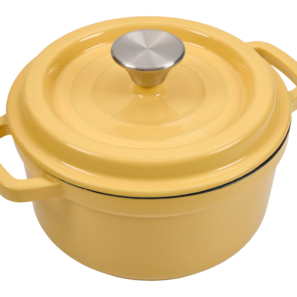 Living and Home 2L Yellow Enamelled Cast Iron Dutch Oven Image 4