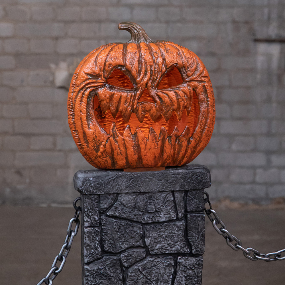 Samuel Alexander Battery Powered LED Light-Up Halloween Pumpkin Fence 97cm x 1.2m Image 5
