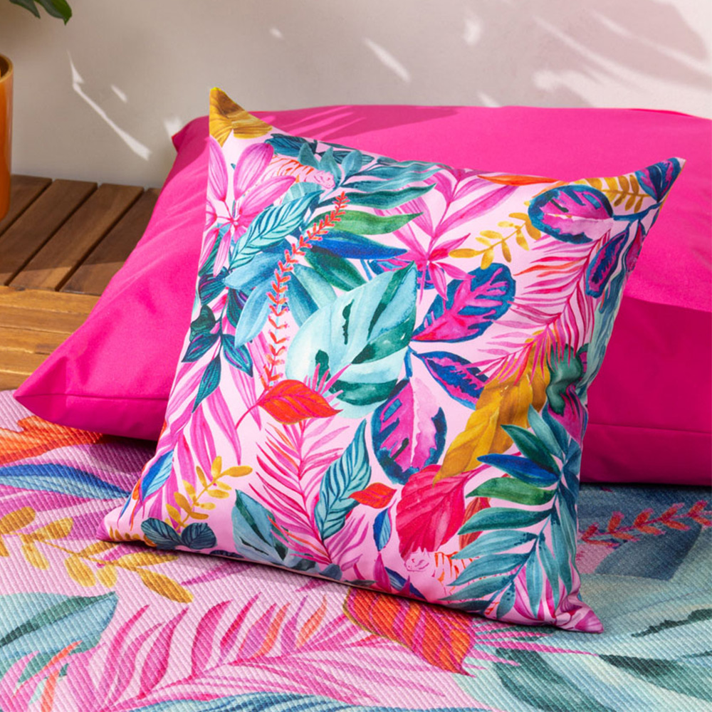 furn. Psychedelic Multicolour Jungle Tropical UV and Water Resistant Outdoor Cushion Image 2