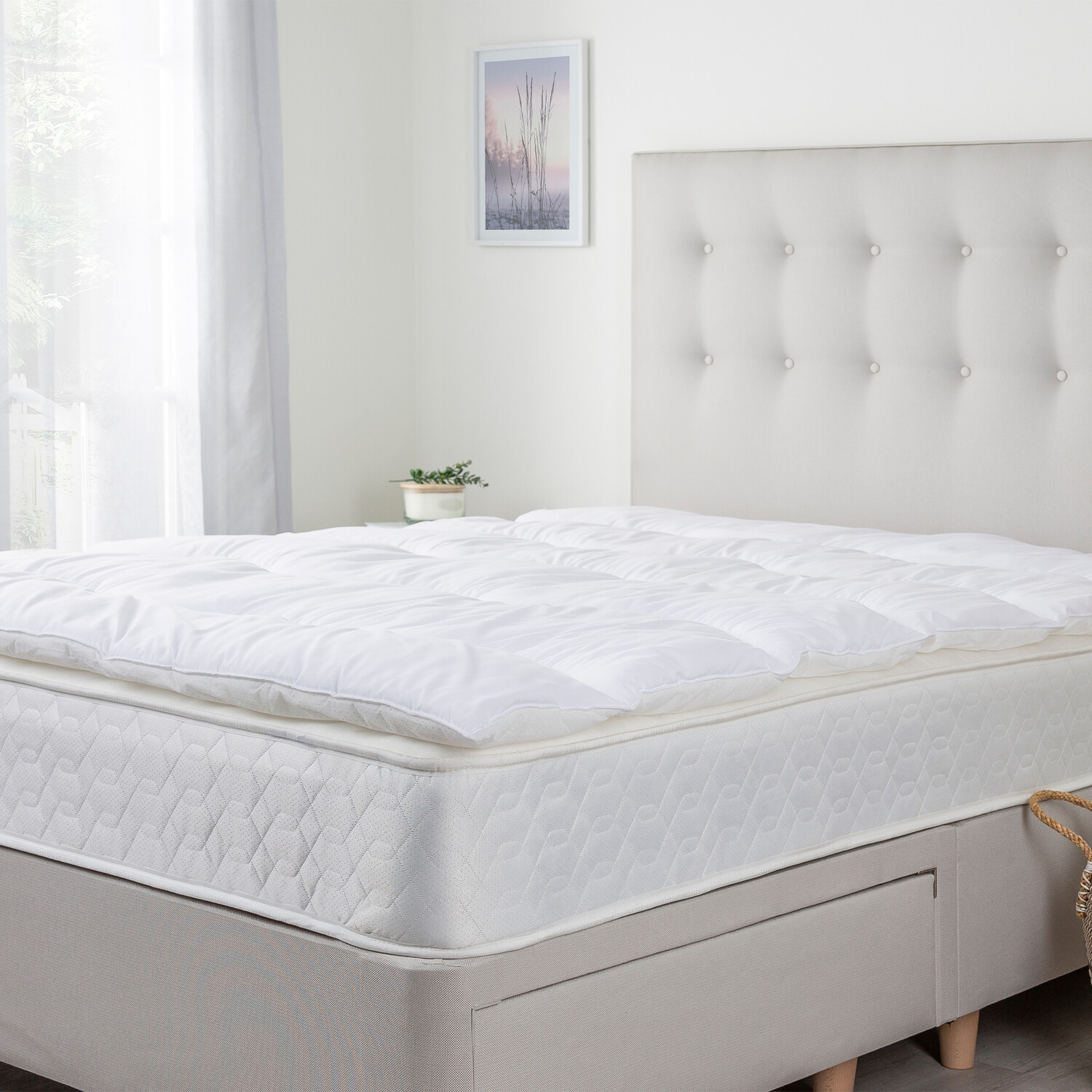Slumberdown Sleep Soundly Topper - White / Single Image 3