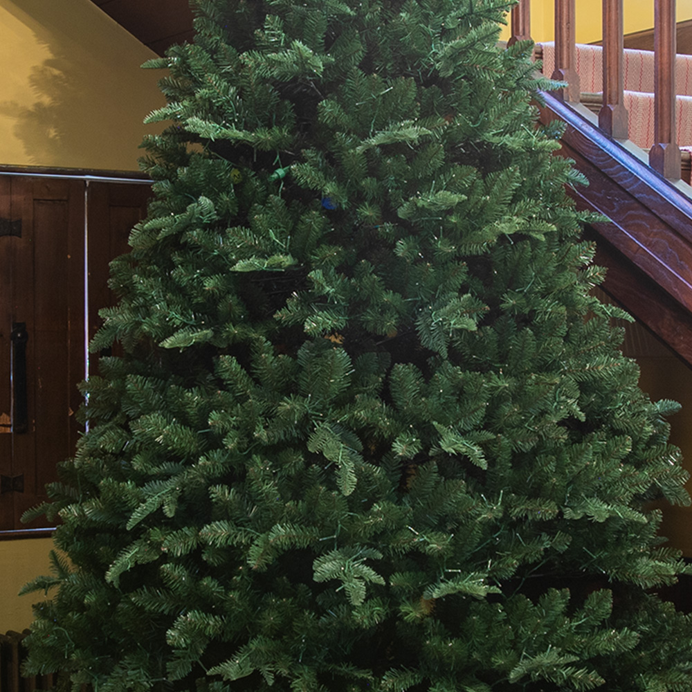 The Christmas Centre Windsor Fir Artificial Xmas Tree 8.5ft Image 3