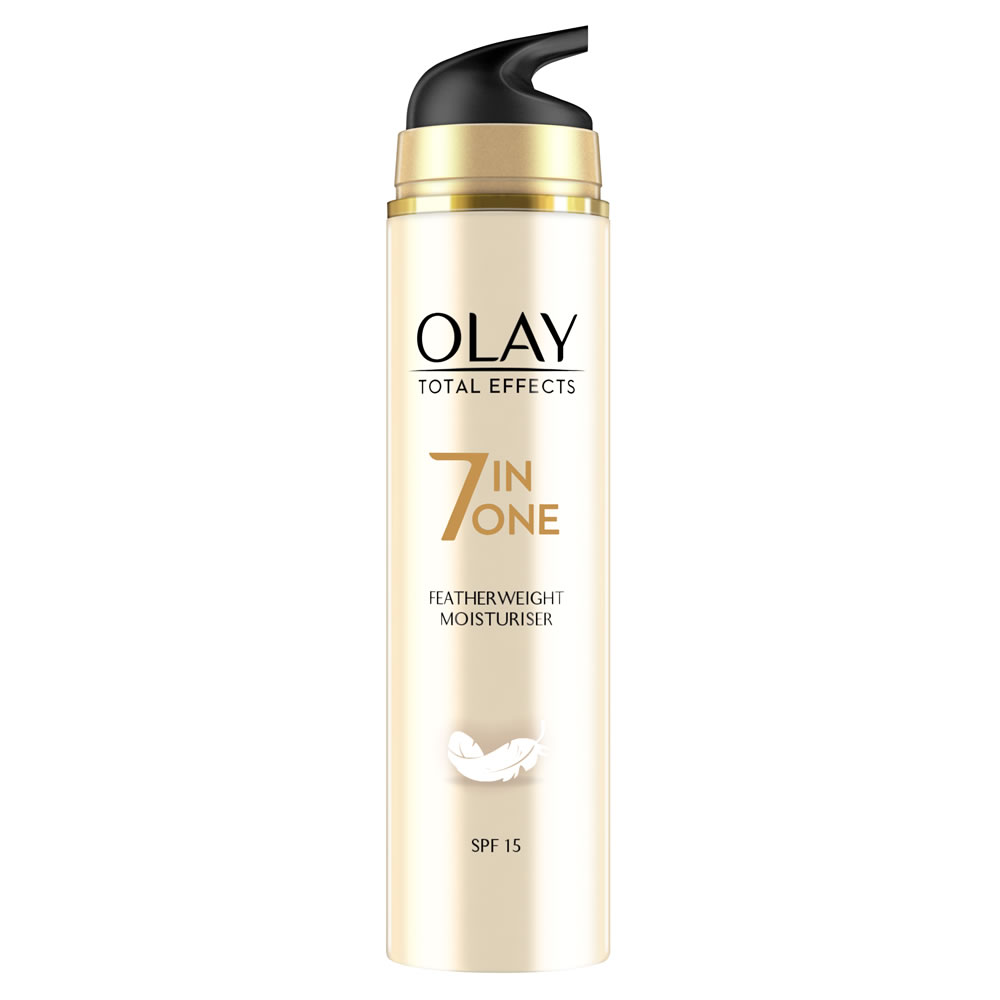 Olay Total Effects Feather Weight Moisturiser 50ml Image 3