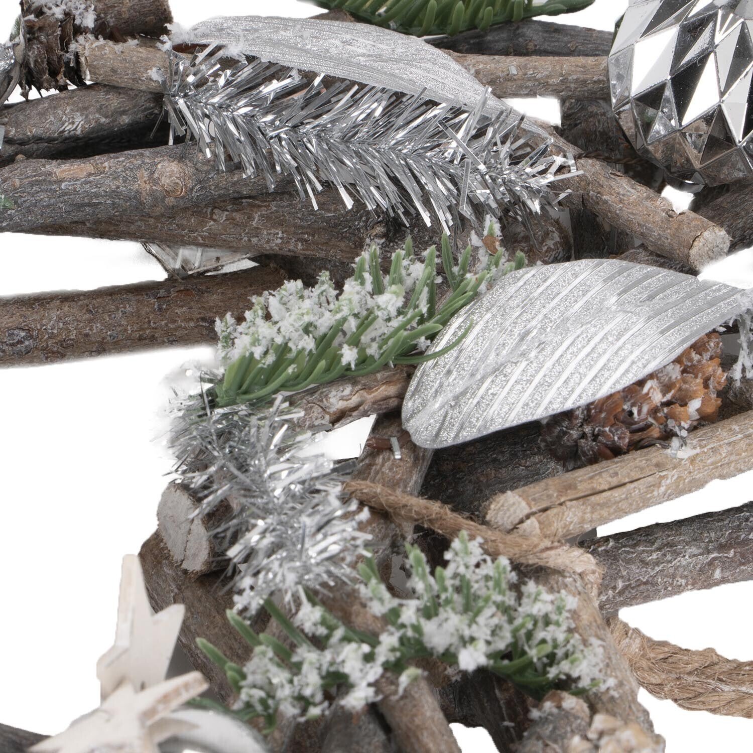 Alpine Lodge Heart Shaped Wreath with Silver Stars Image 3