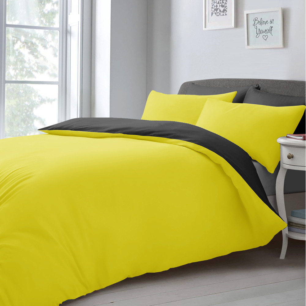 Velosso Super King Size Yellow and Black Microfibre Reversible Duvet Set Image 1