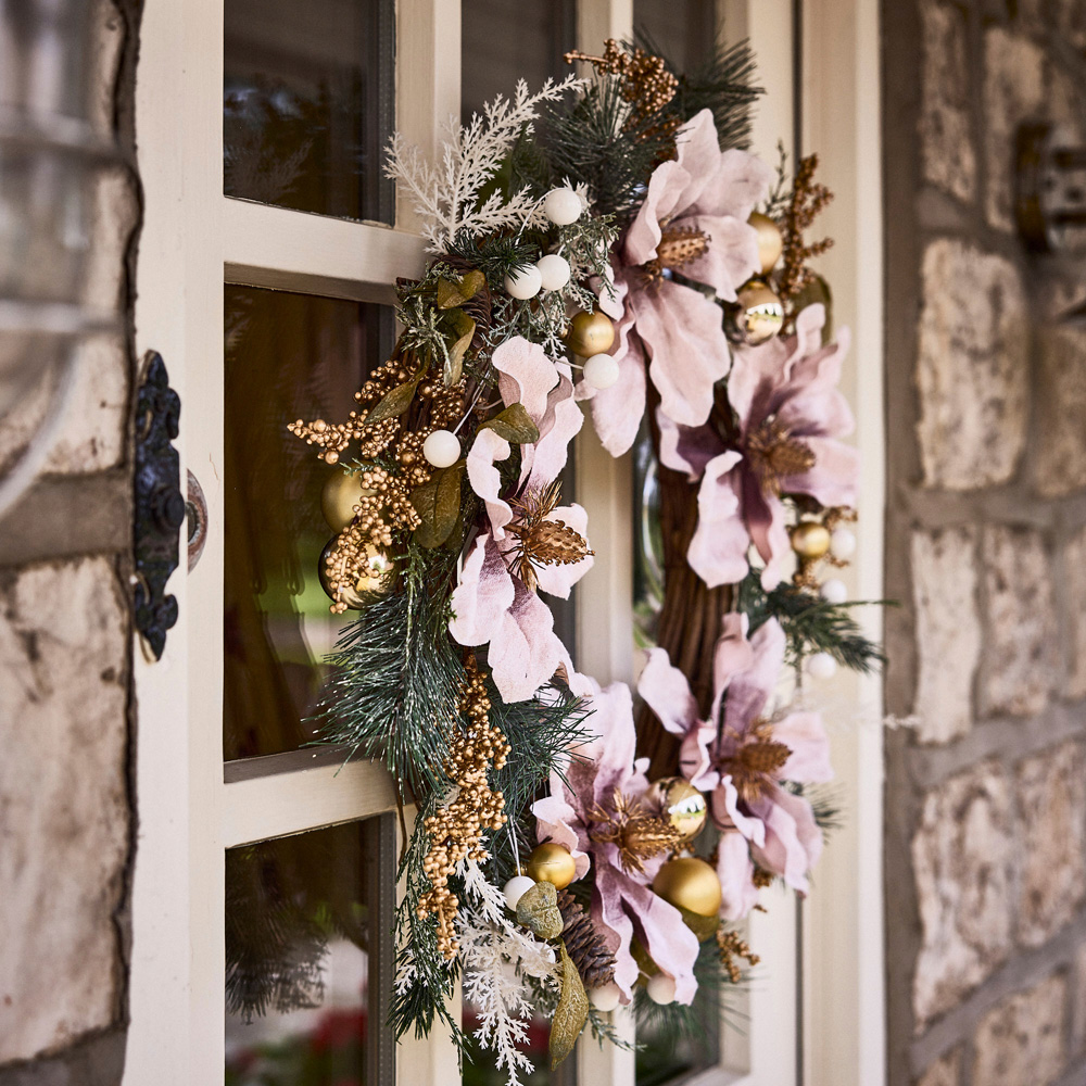 Dibor Blush Magnolia Christmas Wreath 55cm Image 3