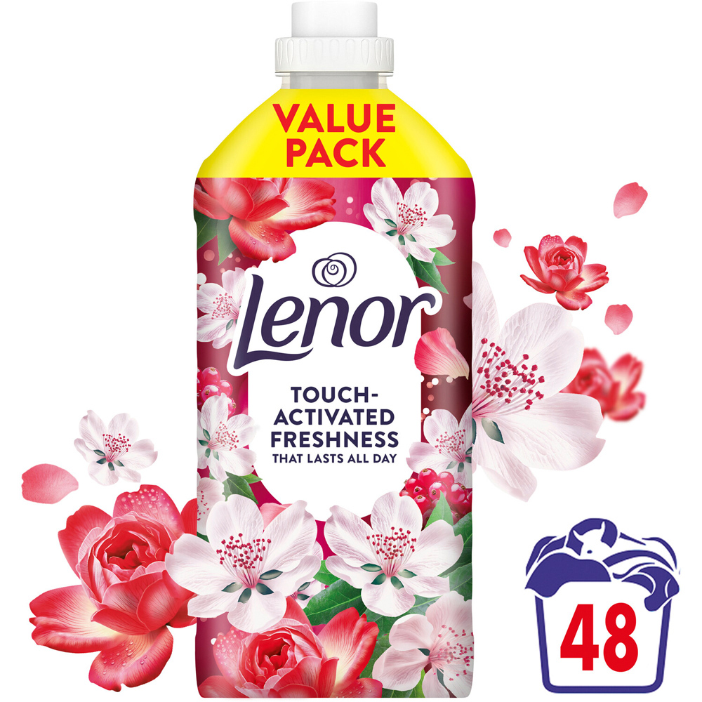 Lenor Touch Activated Freshness Fabric Conditioner Image 2