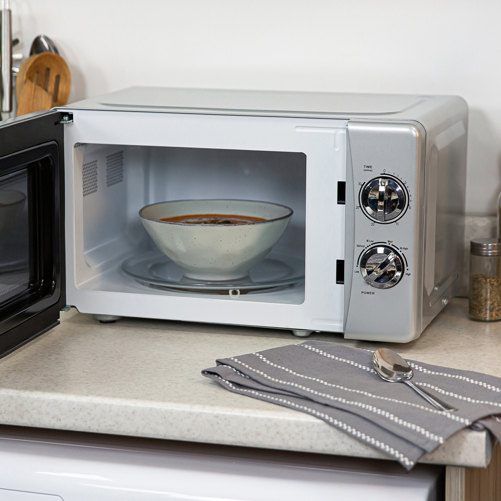 Russell Hobbs RHMM701S-N Silver 17L Colours Plus Manual Microwave 700W Image 5
