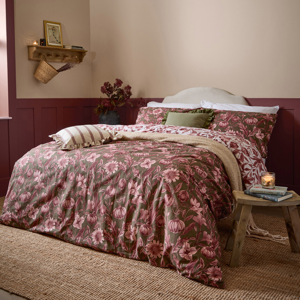 Wylder Super King Size Autumn Garden Rose Reversible Duvet Set Image 3