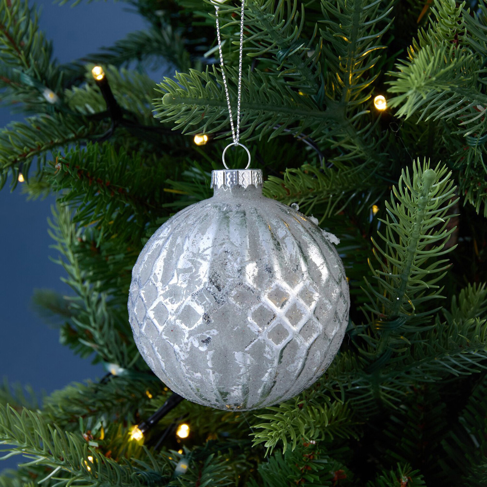 Set of 6 Whisper Baubles Silver Image 2