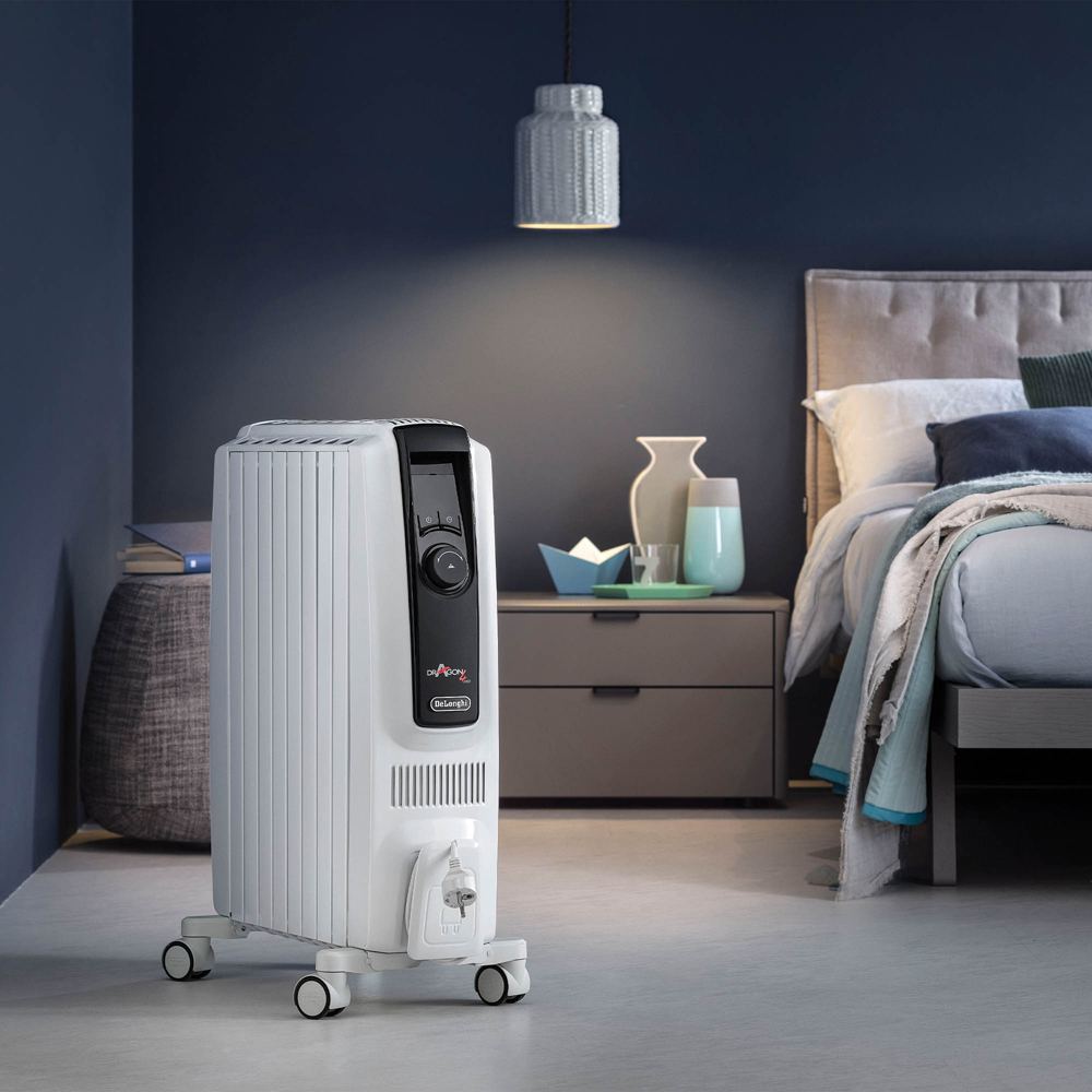 De'Longhi Dragon 4 Digital Oil Filled Digital Radiator 2.5KW Image 2