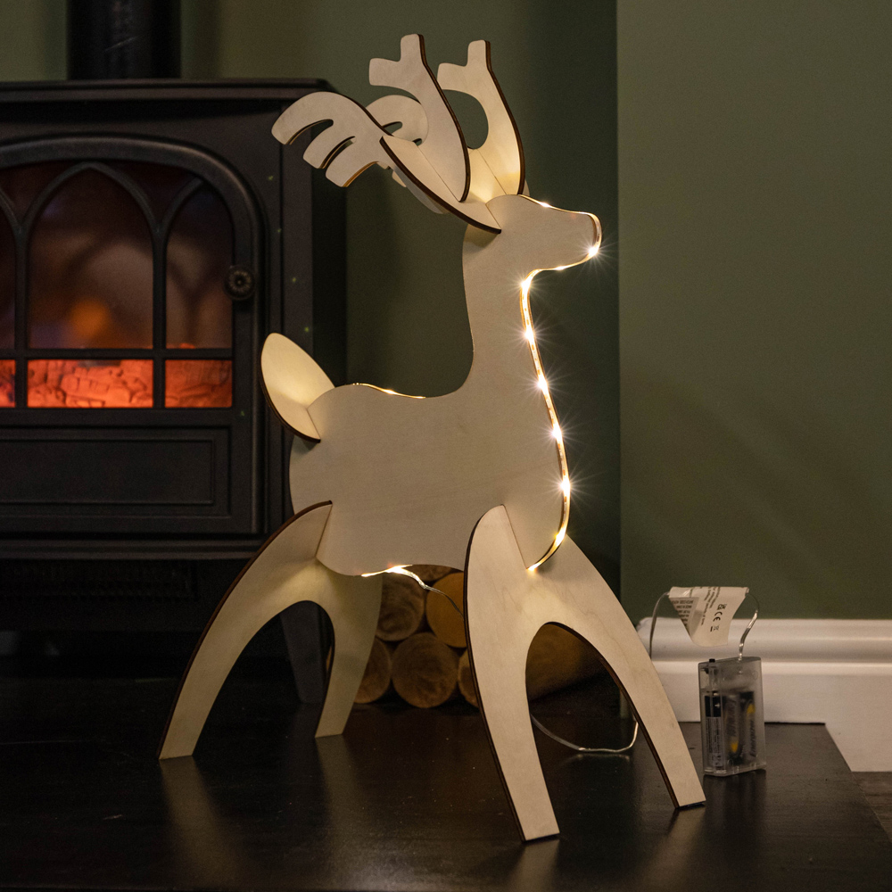 Samuel Alexander Light Up 3D Wooden Reindeer Christmas Decoration Image 2