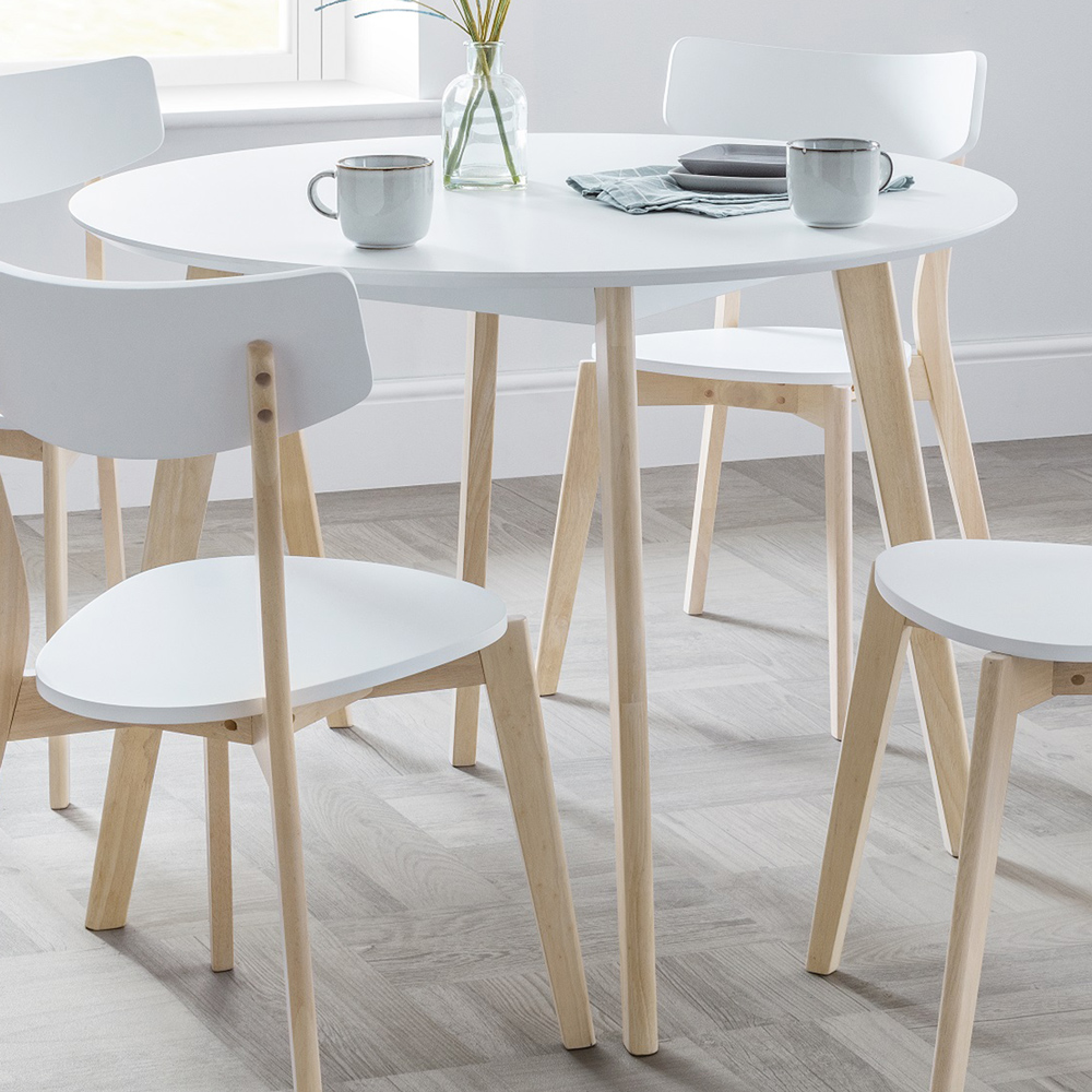 Julian Bowen Casa 4 Seater Round Dining Table White and Oak Image 1
