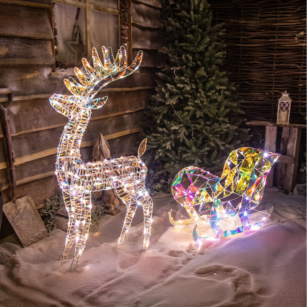 The Christmas Centre 120 LED Pre-Lit Laser Light-Up Reindeer and Sleigh 4ft Image 6