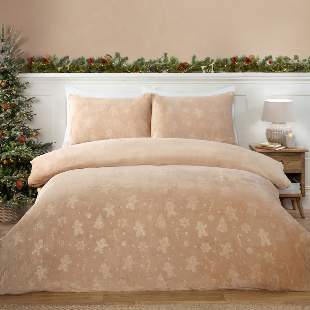 Gingerbread Embossed Fleece Duvet Set Natural King Image 1