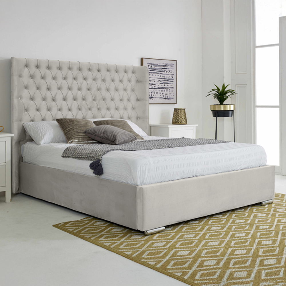 Eleganza Home Woodlake Single Silver Plush Velvet Bed Frame with Chesterfield Headboard Image 1