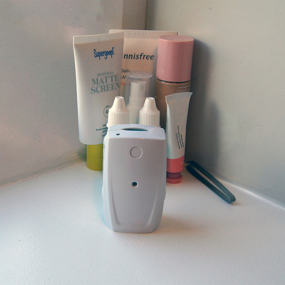 Lifemax Laser Nail Treatment Image 2