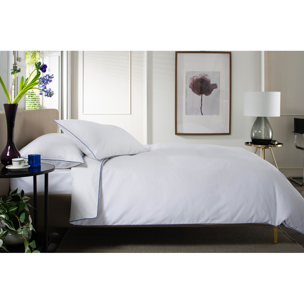 The Lyndon Company Ridgeway Super King Size White Duvet Set Image 2