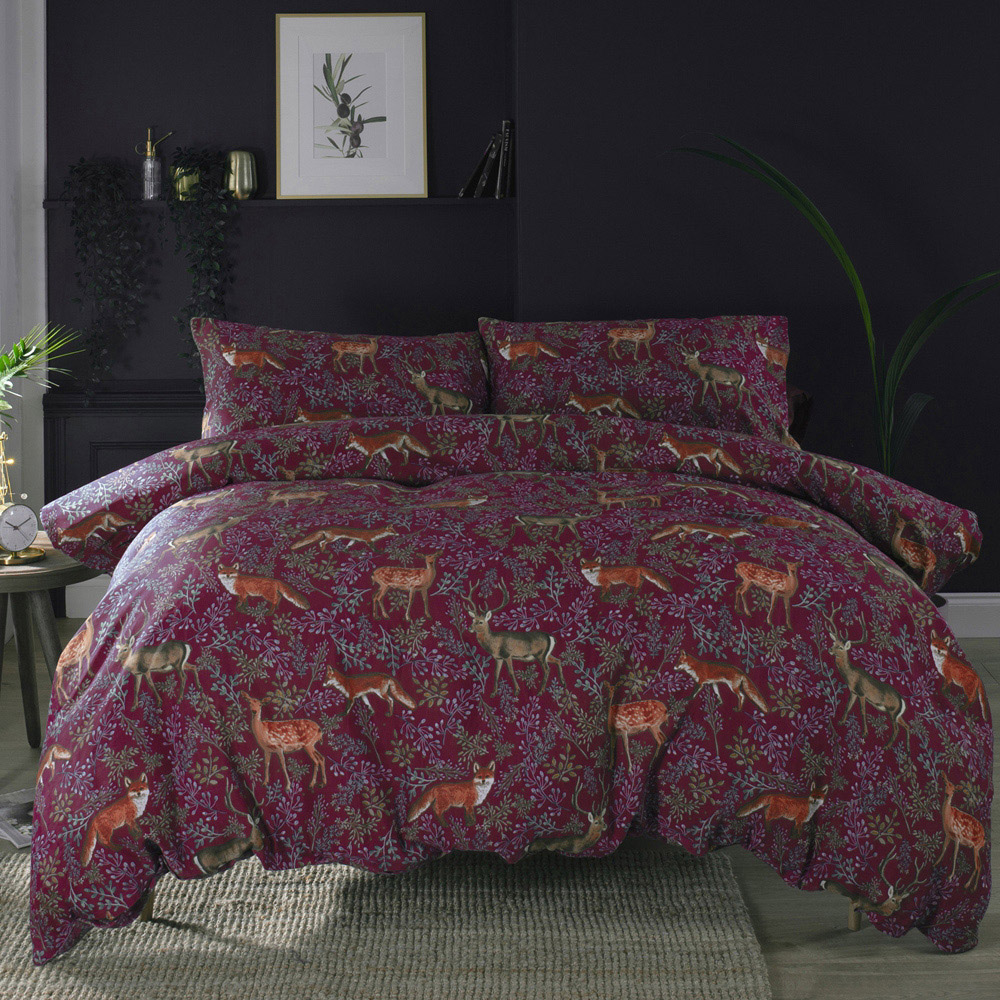 Deyongs Fox and Deer Double Mulberry Duvet Set Image 1