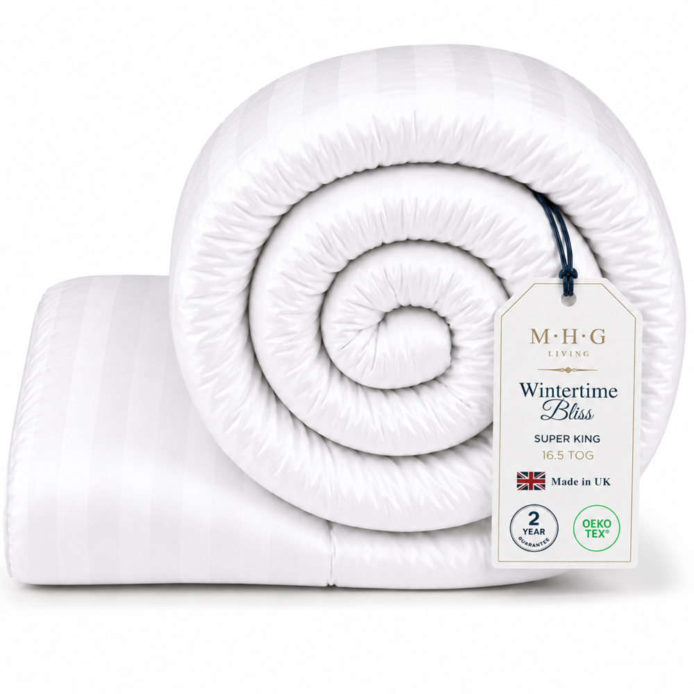 MHG Living Super King Size White Striped Extra Warm Winter Hollowfibre Duvet 16.5 Tog Image 3