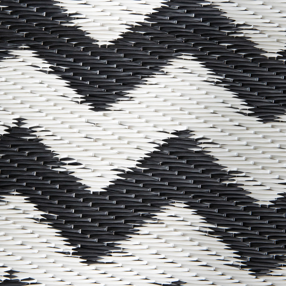 Samuel Alexander Onyx Atlantis Outdoor Rug Mat 150 x 210cm Image 7