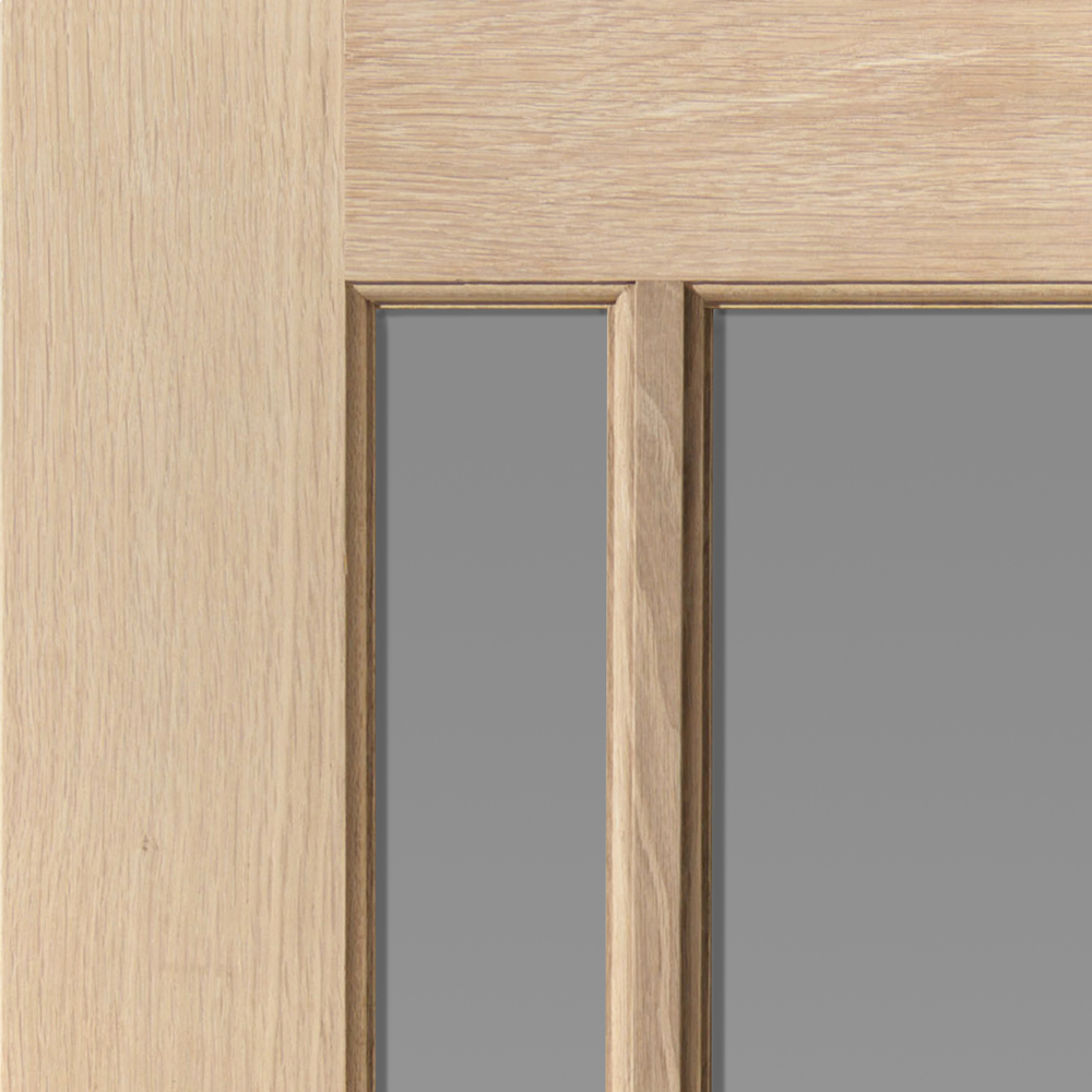 JB Kind Darwen Classic Oak Glazed Internal Door 1981 x 838mm Image 3