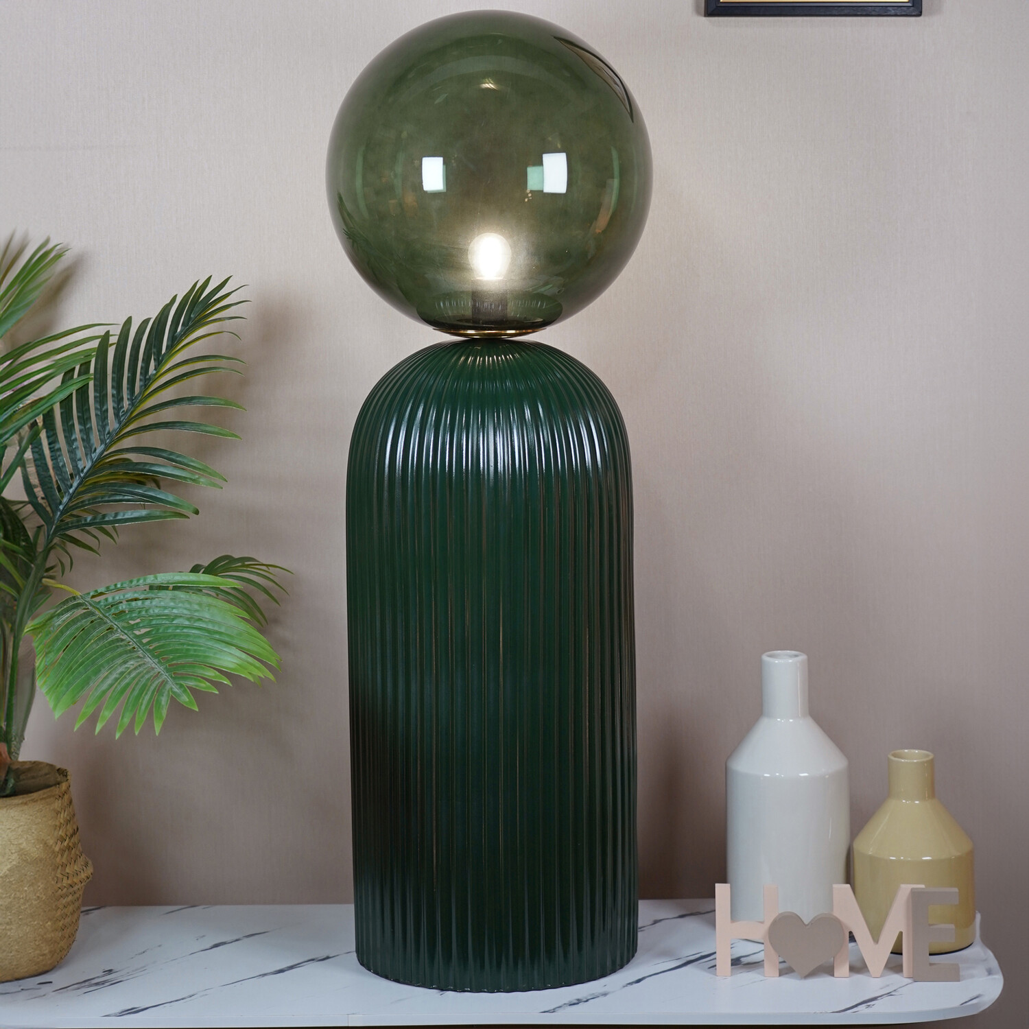 Callahan Glass Lamp Green Image 5