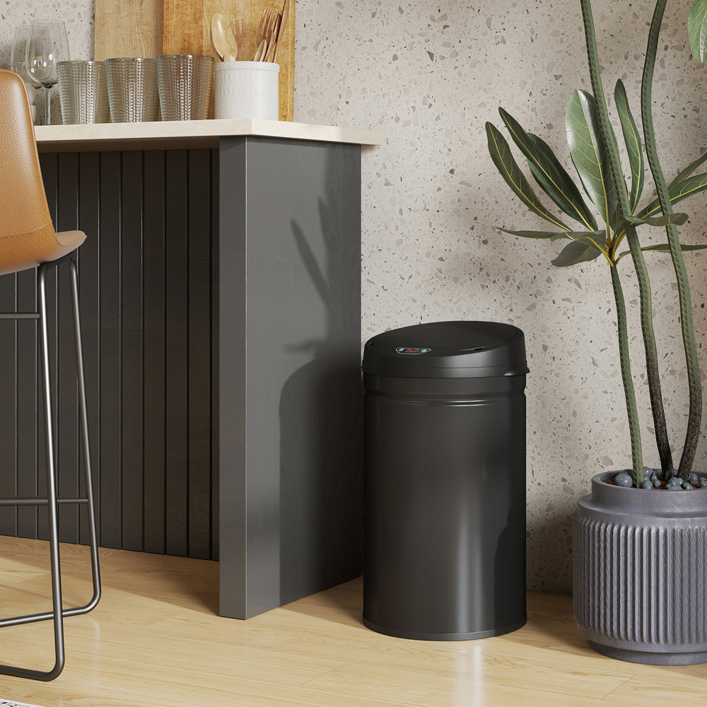 HOMCOM Black Stainless Steel Automatic Sensor Bin with Soft-Close Lid 30L Image 3