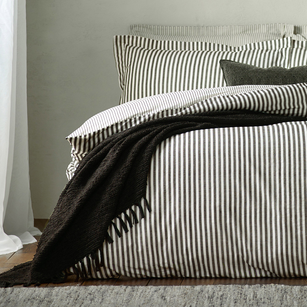 Yard Hebden Super King Size Melange Stripe Cotton Black Duvet Set Image 4