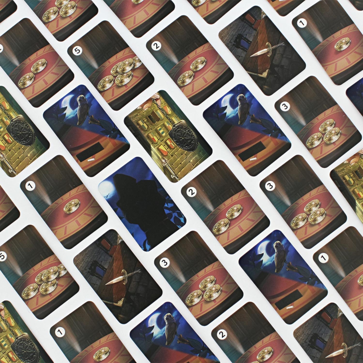 The Traitors Card Game Image 3
