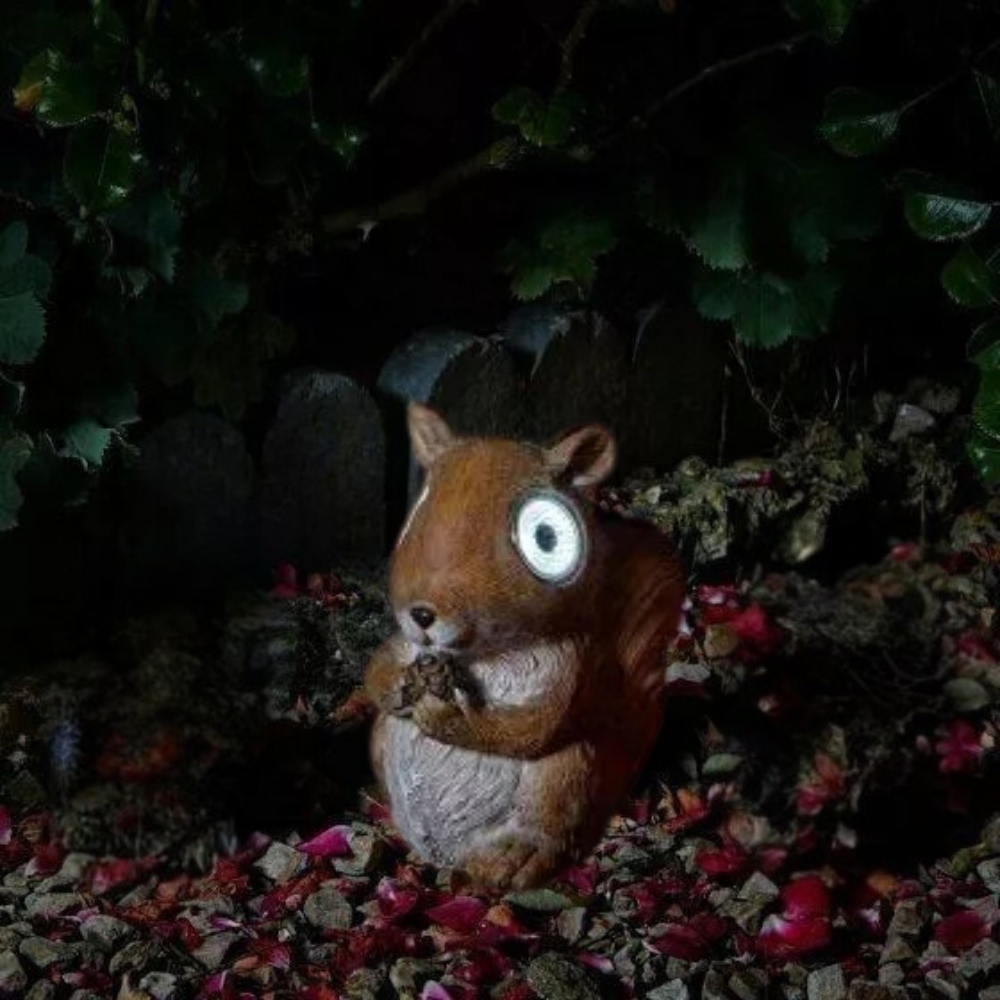 Garden Mile Squirrel Solar LED Garden Ornament Image 2