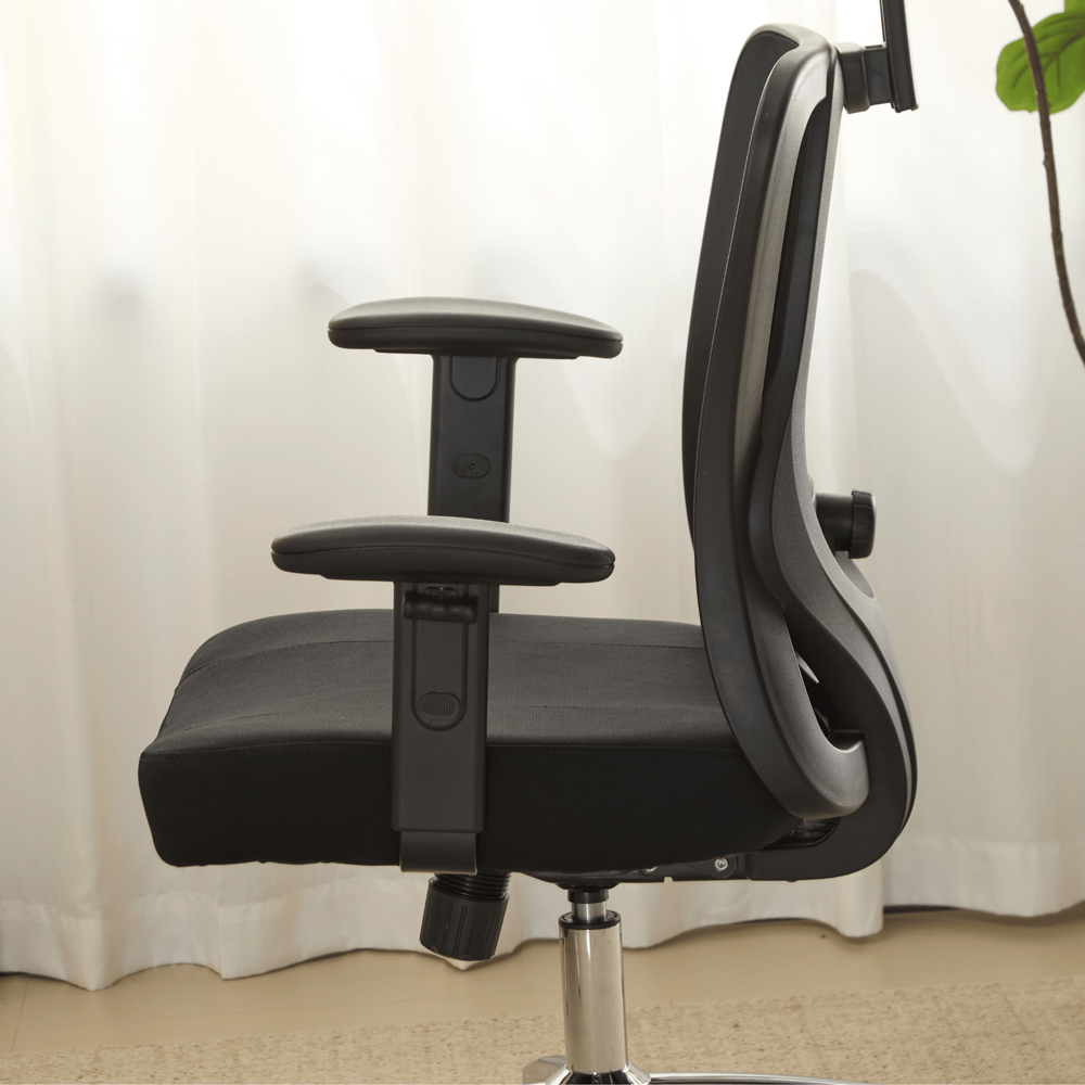 Home Source Ascend Black Mesh Foldable Office Chair with Adjustable Armrest Image 3
