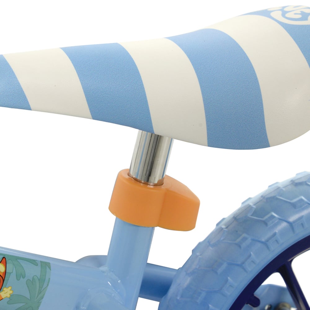 MoVe Bluey 12 inch Balance Bike with Light Up Wheels Image 8