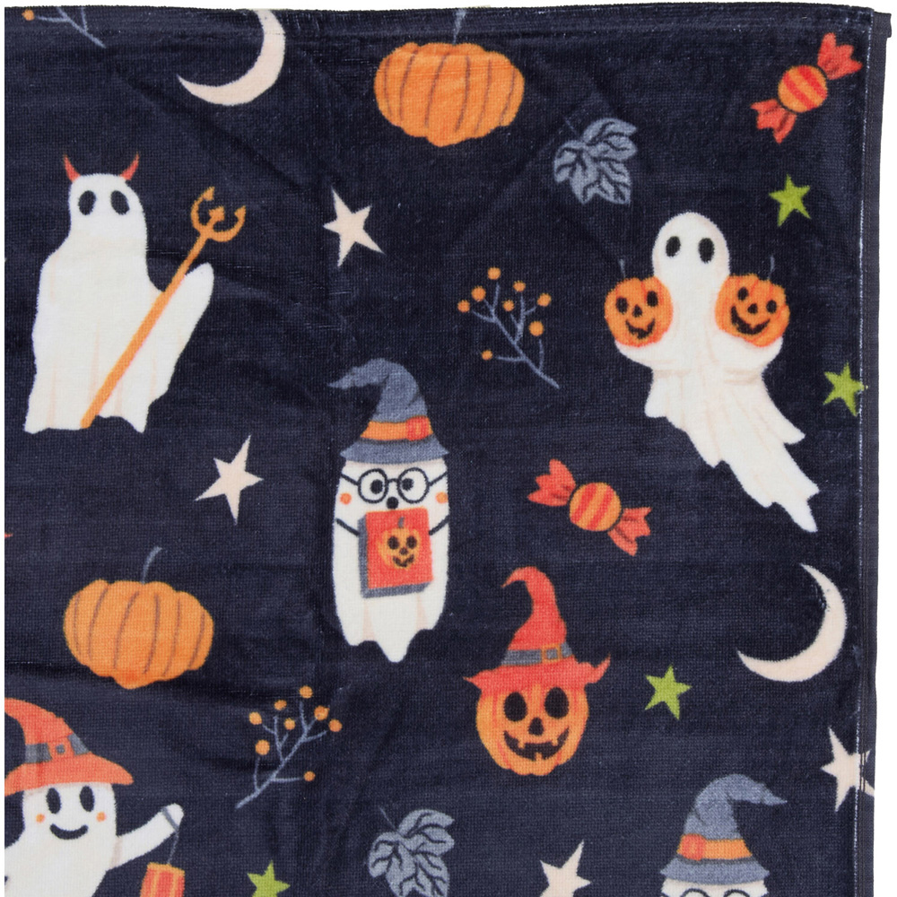 Trick or Treat Hand Towel Image 5