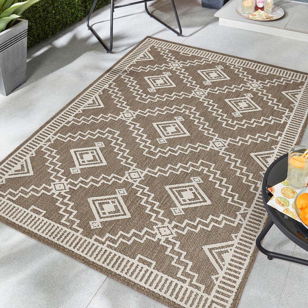 Origins Atlas Diamond Coffee Rug 200 x 290cm Image 2