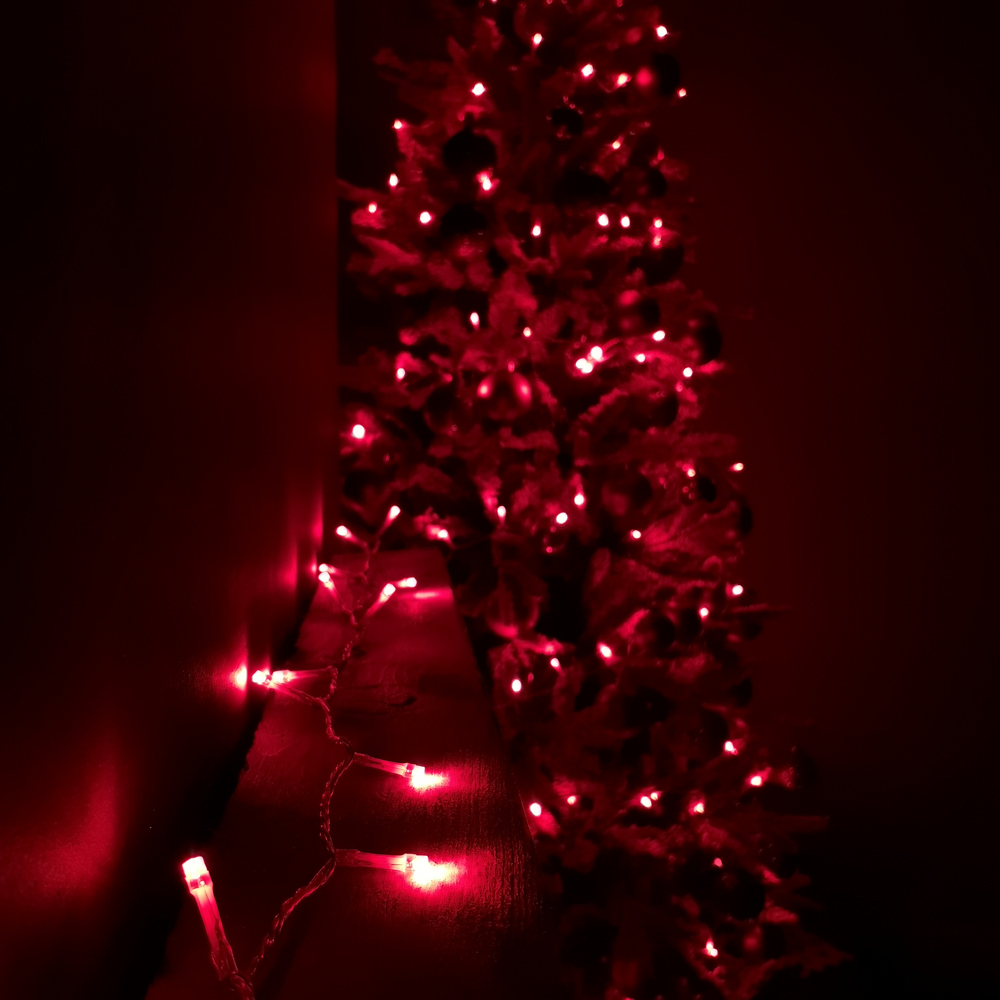 Samuel Alexander SupaBrights 200 Red LED Clear Cable Christmas String Lights 16m Image 1