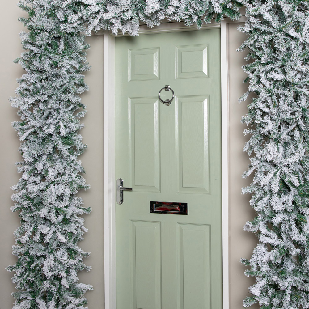 Samuel Alexander Single Door Snow Flocked Christmas Tree Flat Top Arch with 2000 Tips 8ft Image 4