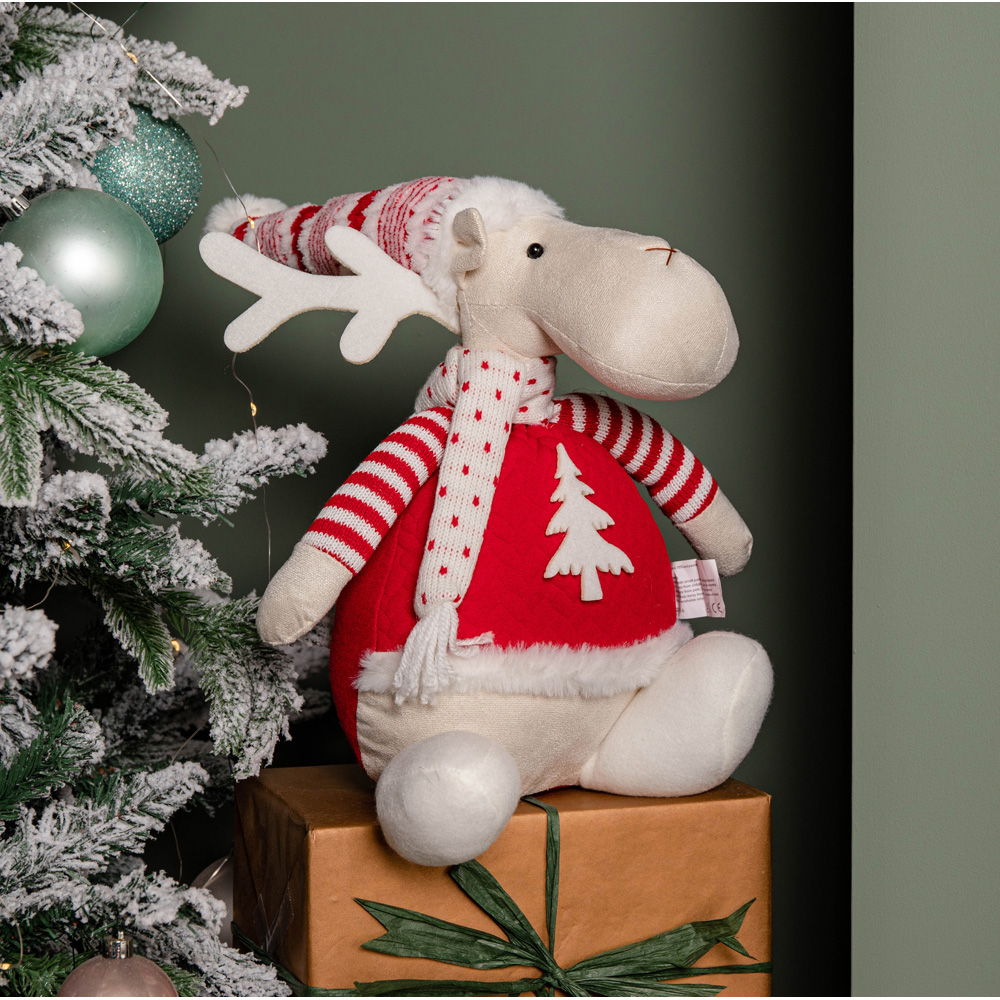 Samuel Alexander Light Up Sitting Reindeer Christmas Decoration with Red and White Jumper Image 7