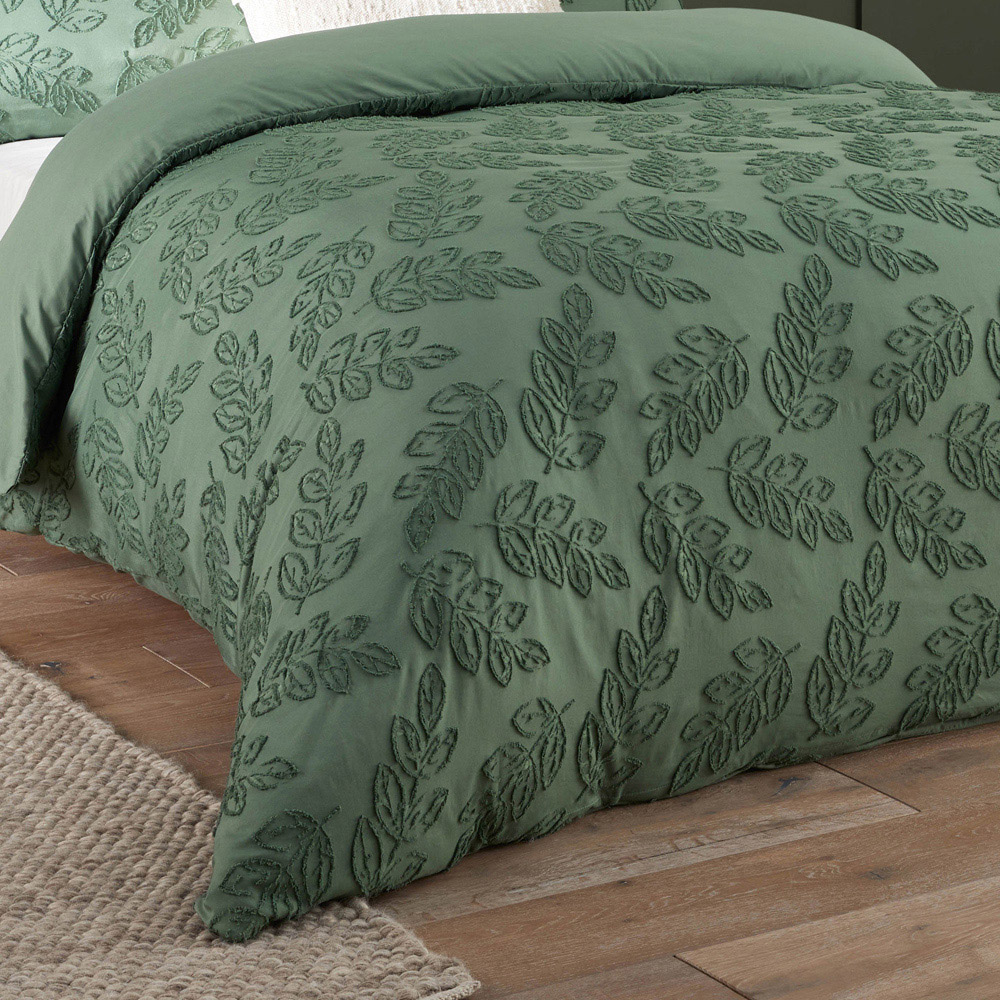 Duvet Day Seville Double Green Leaf Tufted Duvet Set Image 3