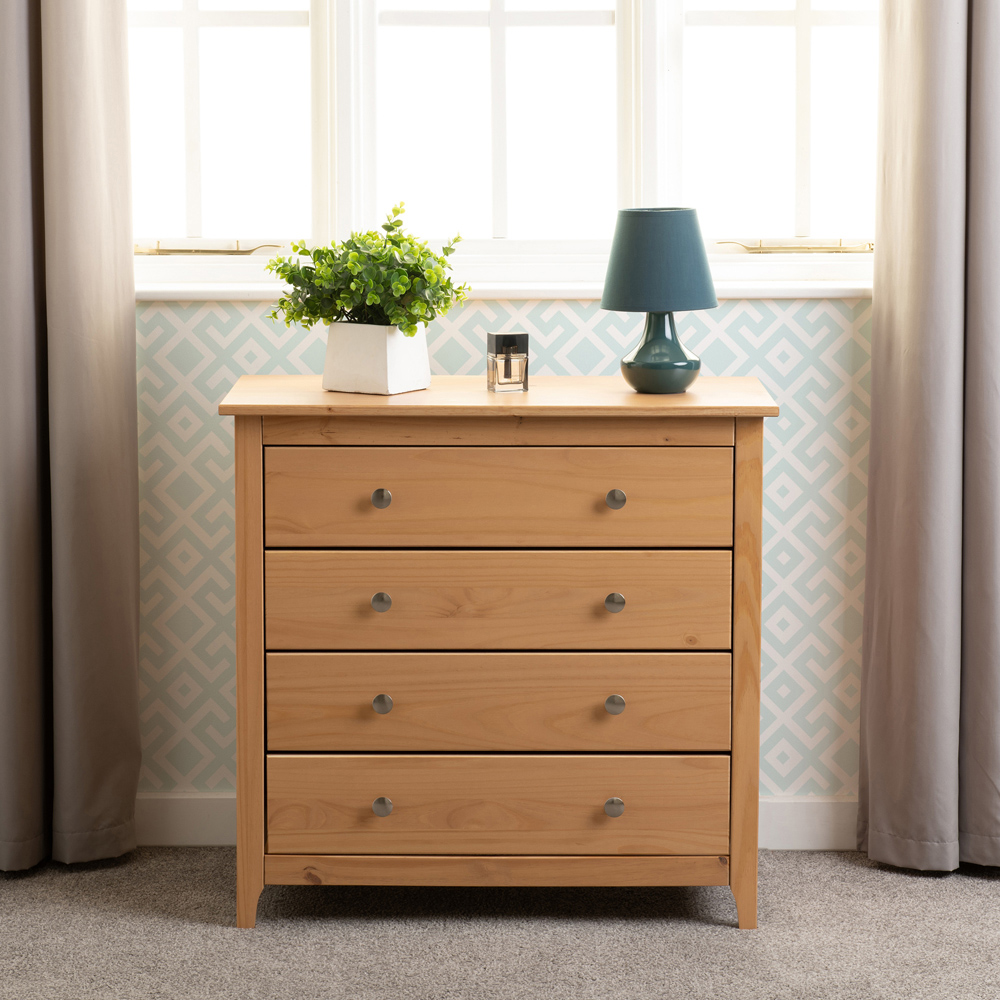 Seconique Oslo 4 Drawer Antique Pine Chest of Drawers Image 9