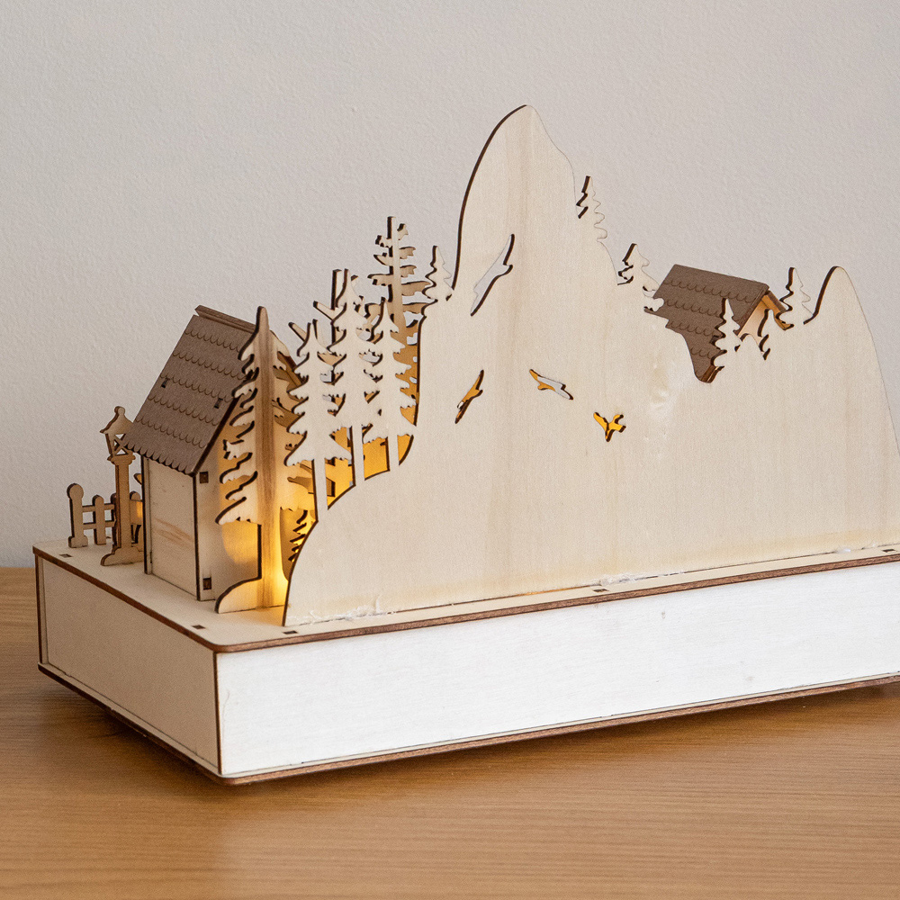 Samuel Alexander 8 Warm White LED Wooden Winter Village Christmas Scene 28cm Image 7