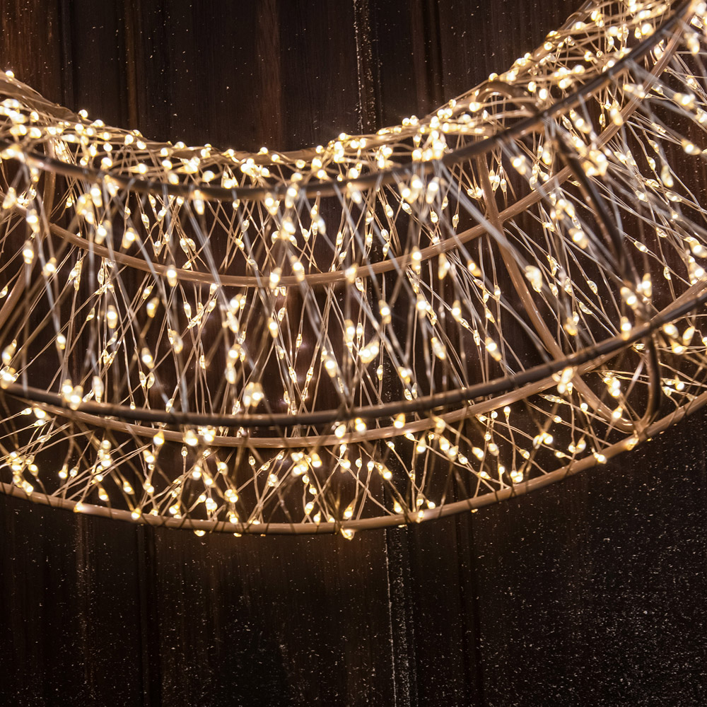 The Christmas Centre 3000 Warm White LED Micro Lights Pre-Lit Gold Light-Up Wreath 58cm Image 2