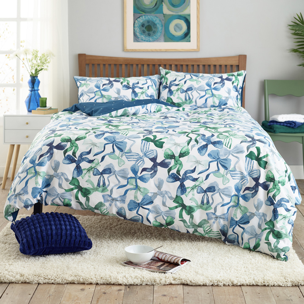 Deyongs Bows King Size Blue Reversible Duvet Set Image 1