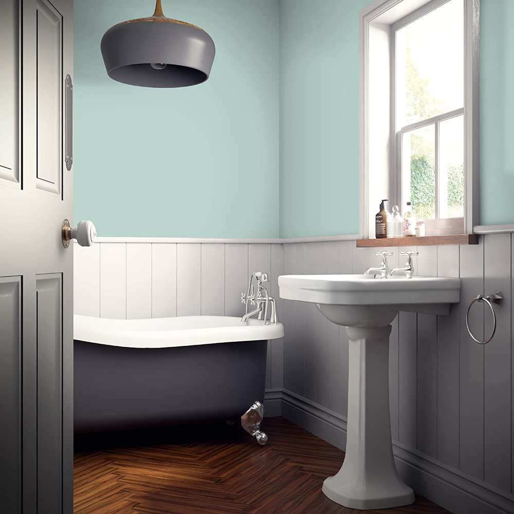 Johnstone's Bathroom Jade Mid Sheen Emulsion Paint 2.5L Image 4