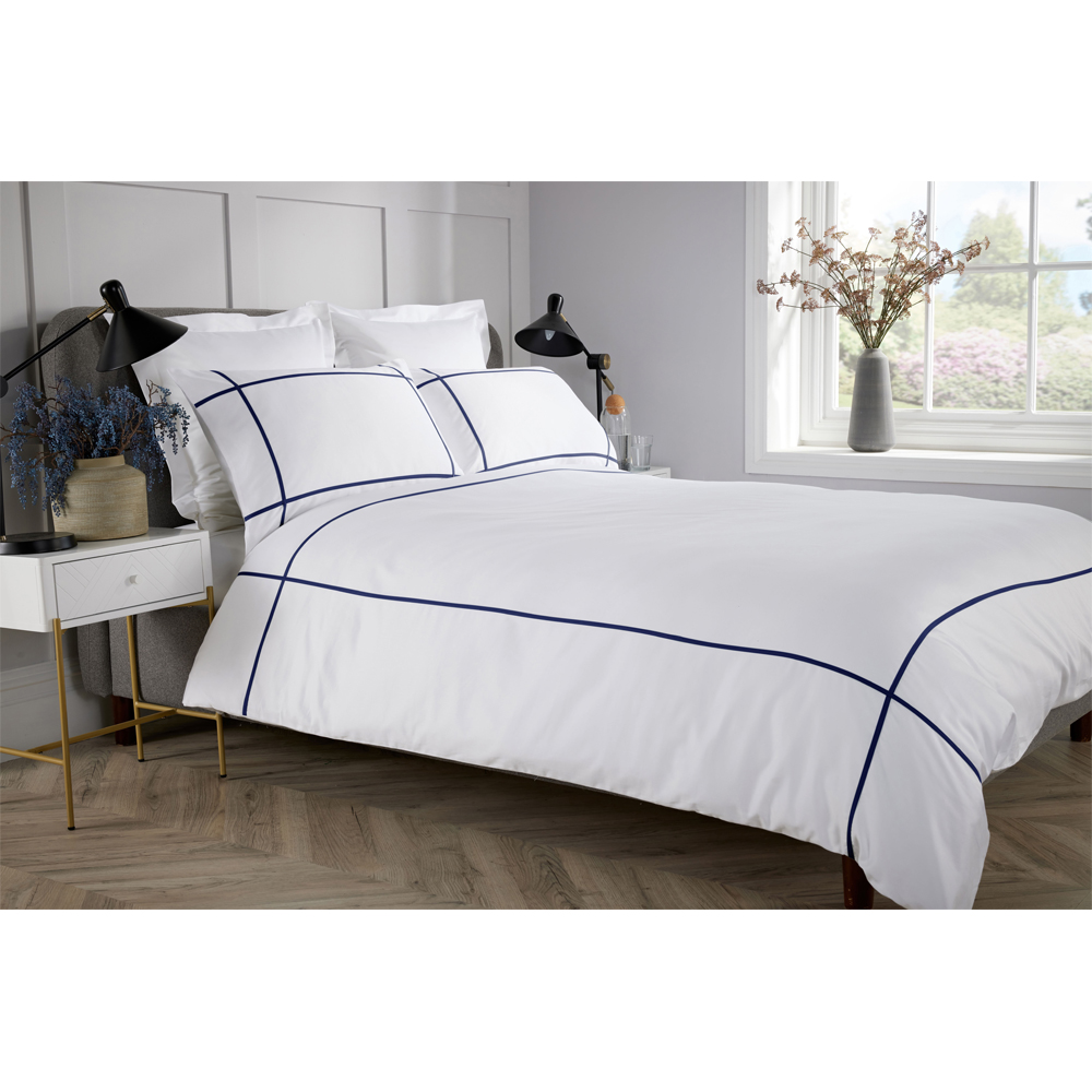 Bellissimo Home Super King Size Navy Criss Cross 400 Thread Count Duvet Set Image 2